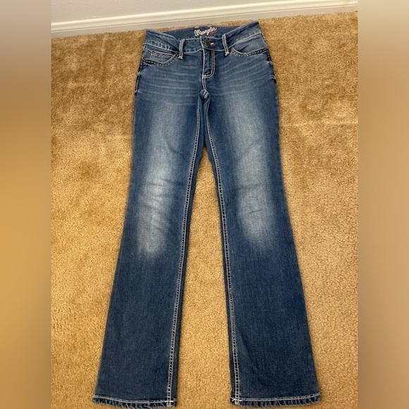 Wrangler Woman’s Boot Cut Jeans 3/4x34 - Picture 2 of 6